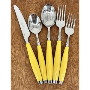 FIESTA FIESTAWARE YELLOW Handle Flatware Silverware Dinner 5 Piece SET